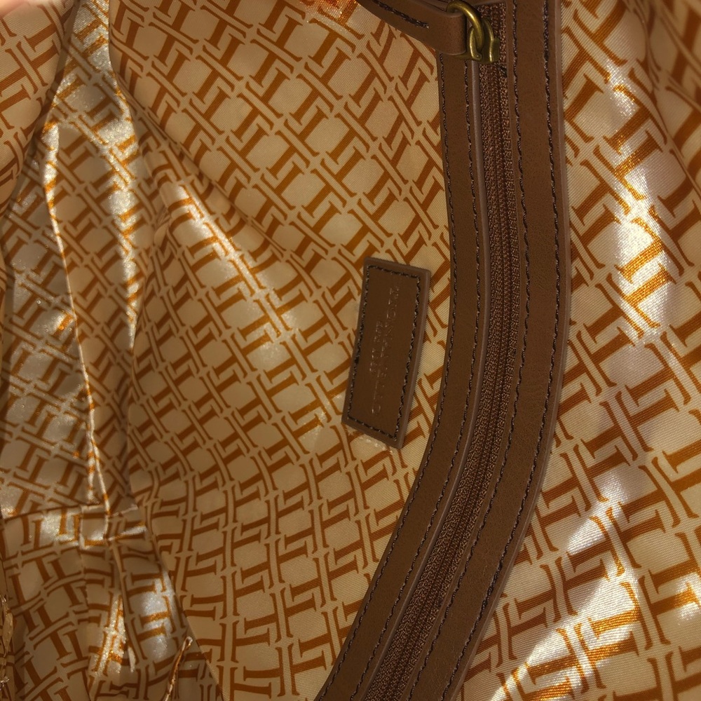 Tignanello Rider Vintage Handbag - Picture 5 of 6